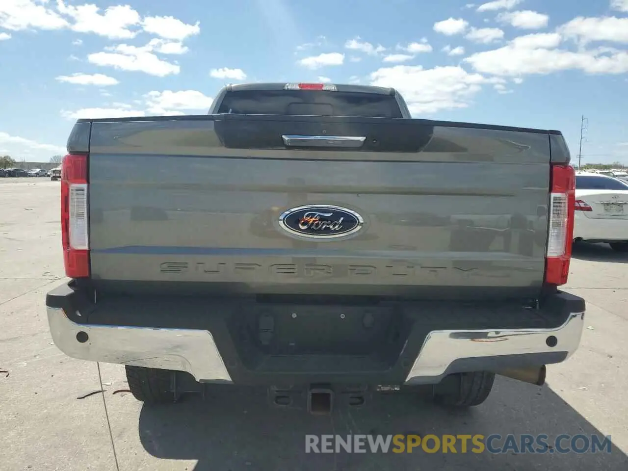 6 Photograph of a damaged car 1FT7W2B65KEC95614 FORD F250 2019