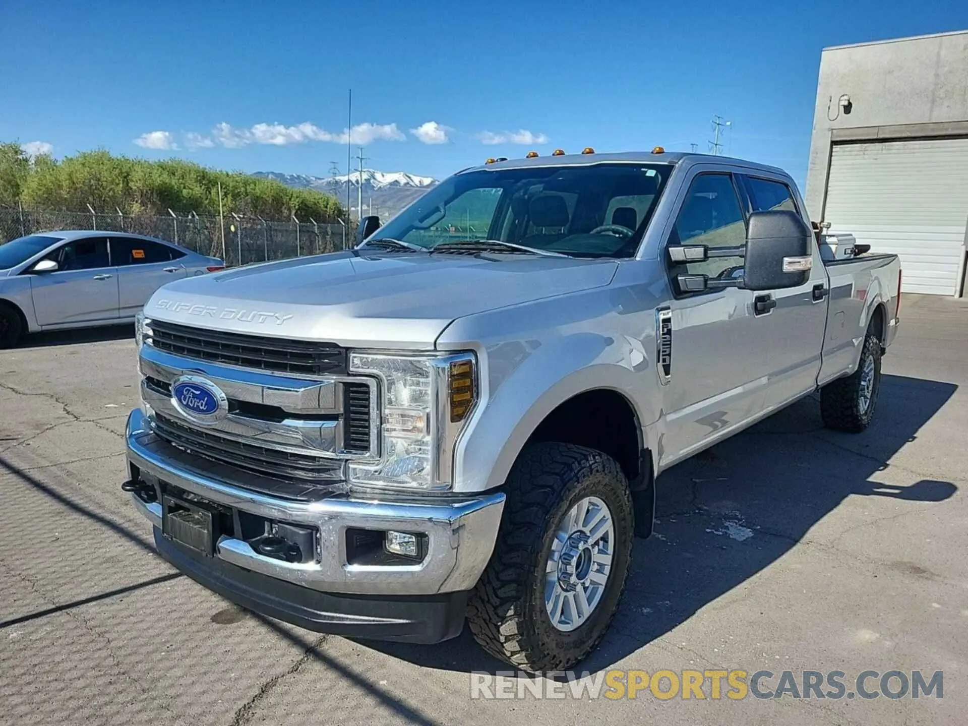11 Photograph of a damaged car 1FT7W2B65KEF31274 FORD F250 2019