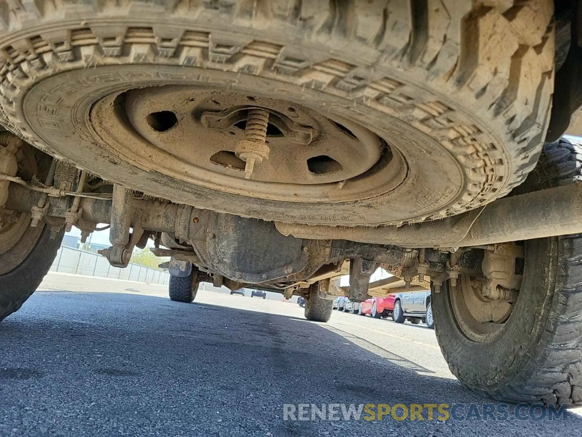 17 Photograph of a damaged car 1FT7W2B65KEF31274 FORD F250 2019