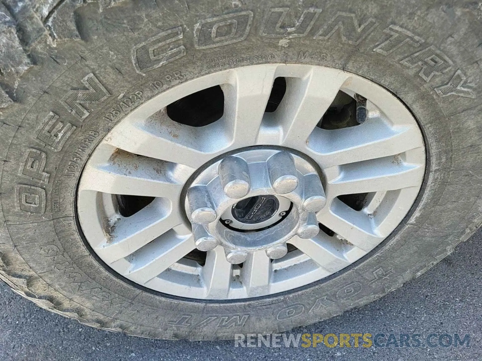 21 Photograph of a damaged car 1FT7W2B65KEF31274 FORD F250 2019