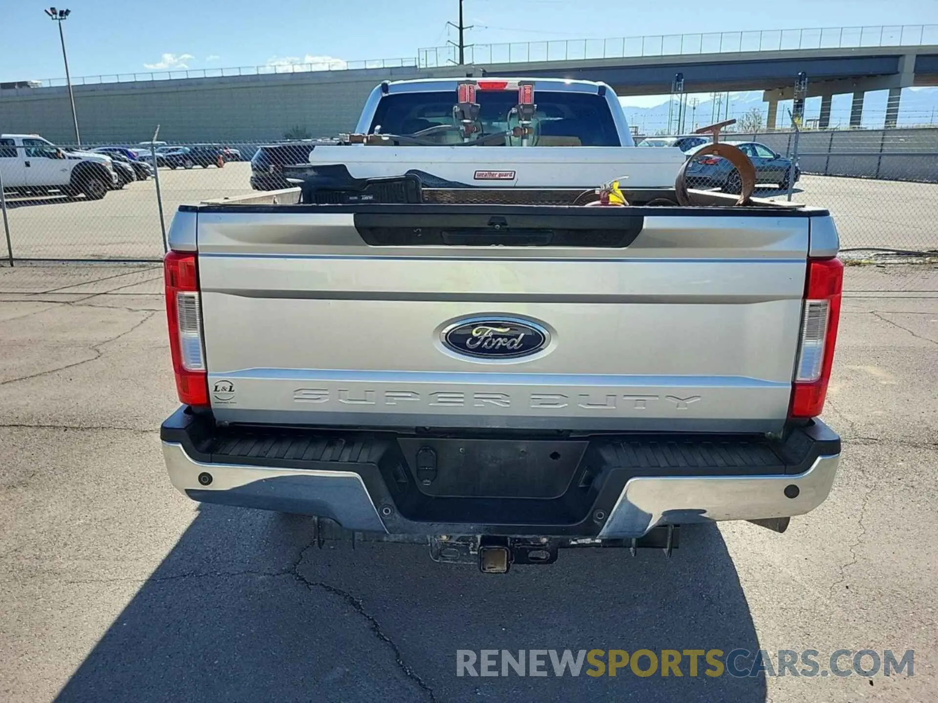 27 Photograph of a damaged car 1FT7W2B65KEF31274 FORD F250 2019