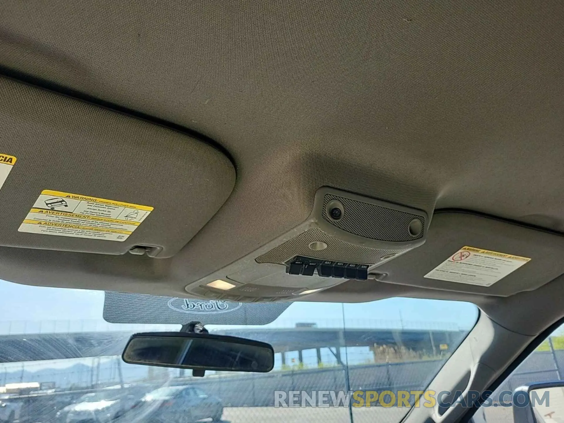 36 Photograph of a damaged car 1FT7W2B65KEF31274 FORD F250 2019
