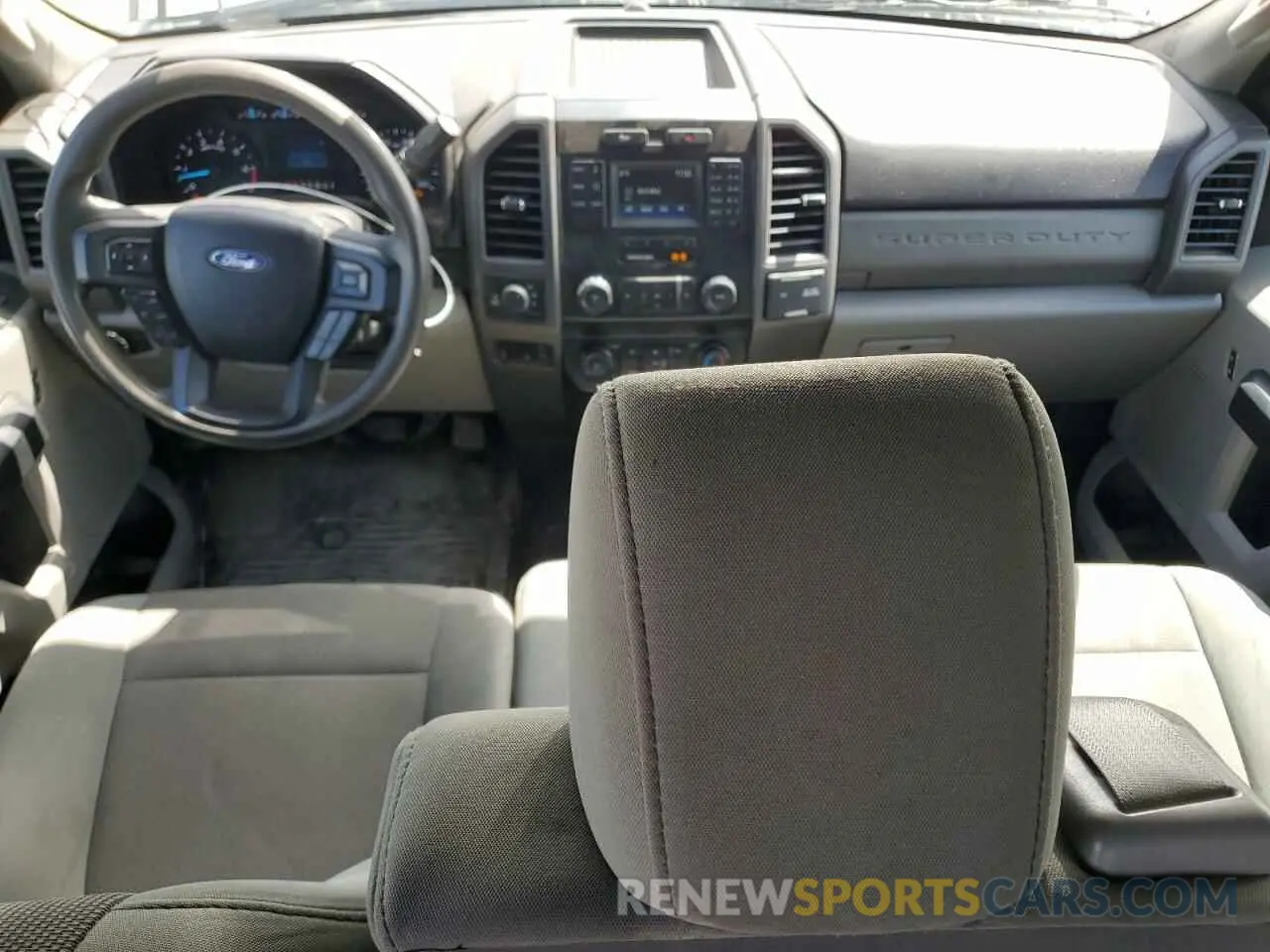 8 Photograph of a damaged car 1FT7W2B65KEF65232 FORD F250 2019