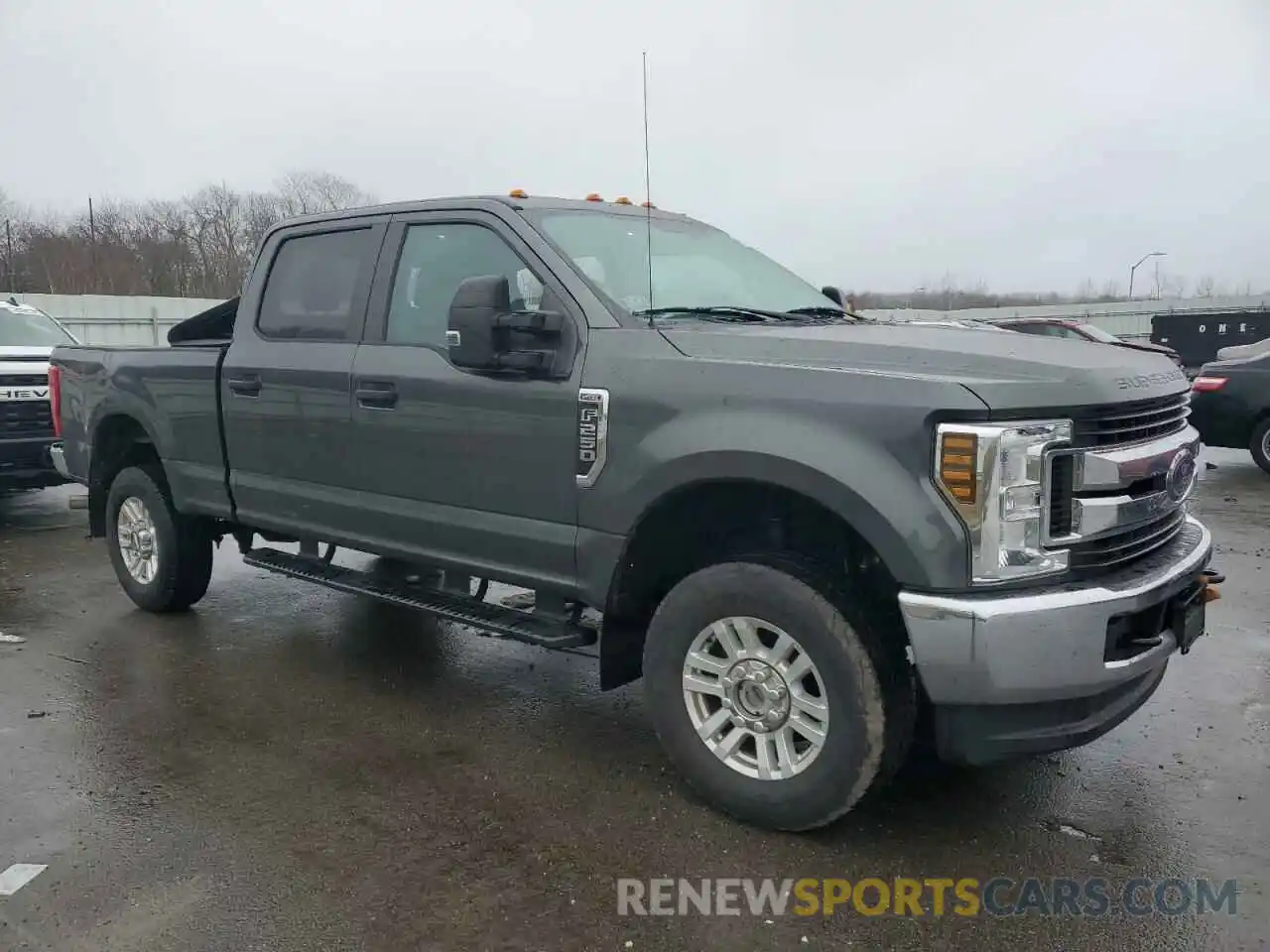 4 Photograph of a damaged car 1FT7W2B66KED33755 FORD F250 2019