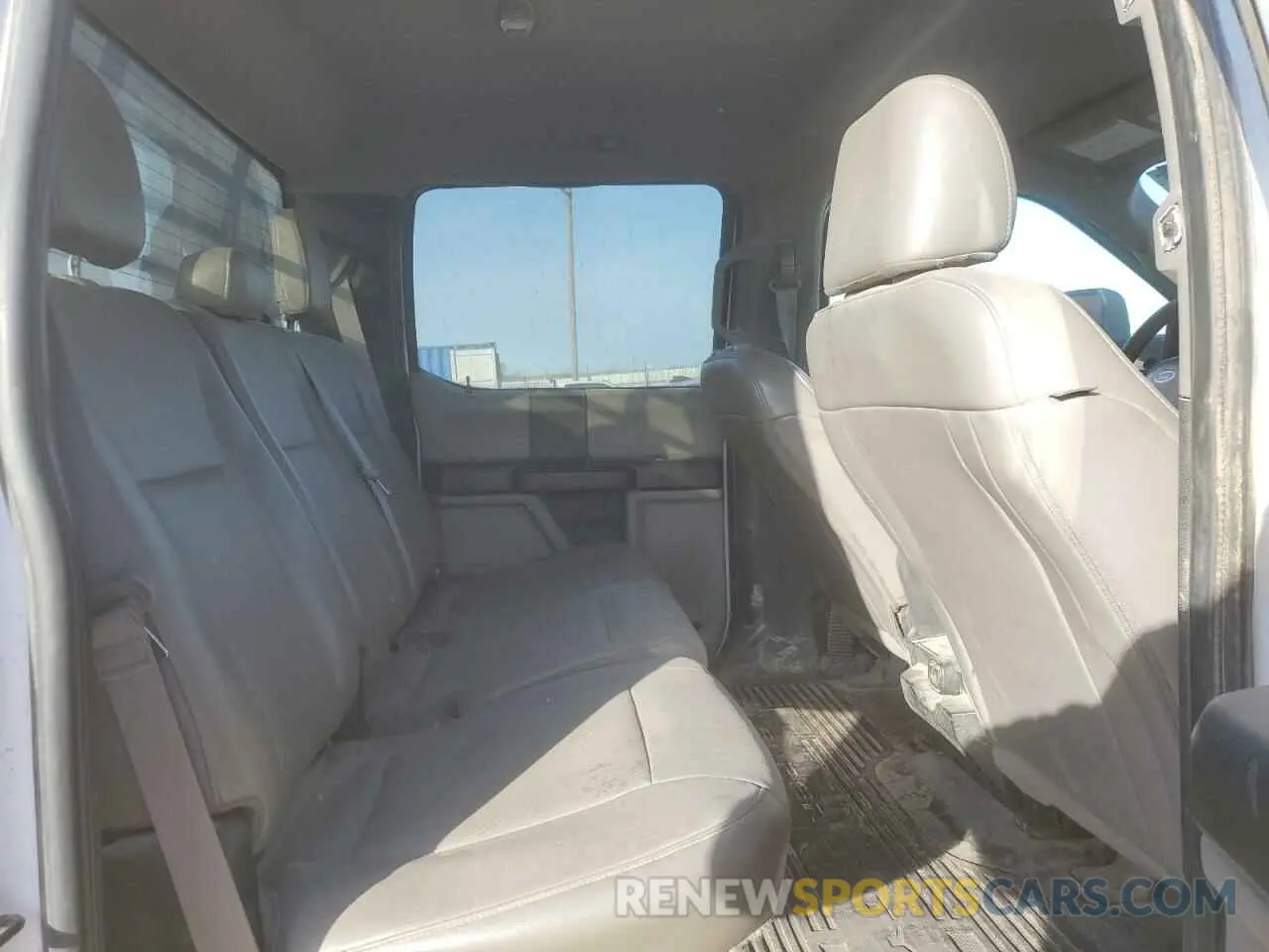 10 Photograph of a damaged car 1FT7W2B66KEG06614 FORD F250 2019