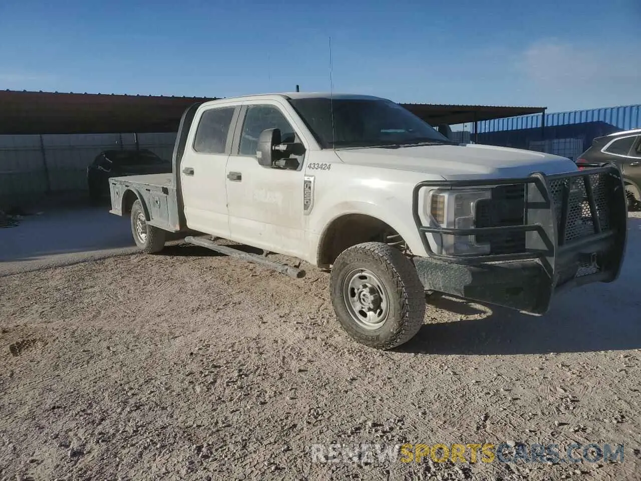 4 Photograph of a damaged car 1FT7W2B66KEG06614 FORD F250 2019