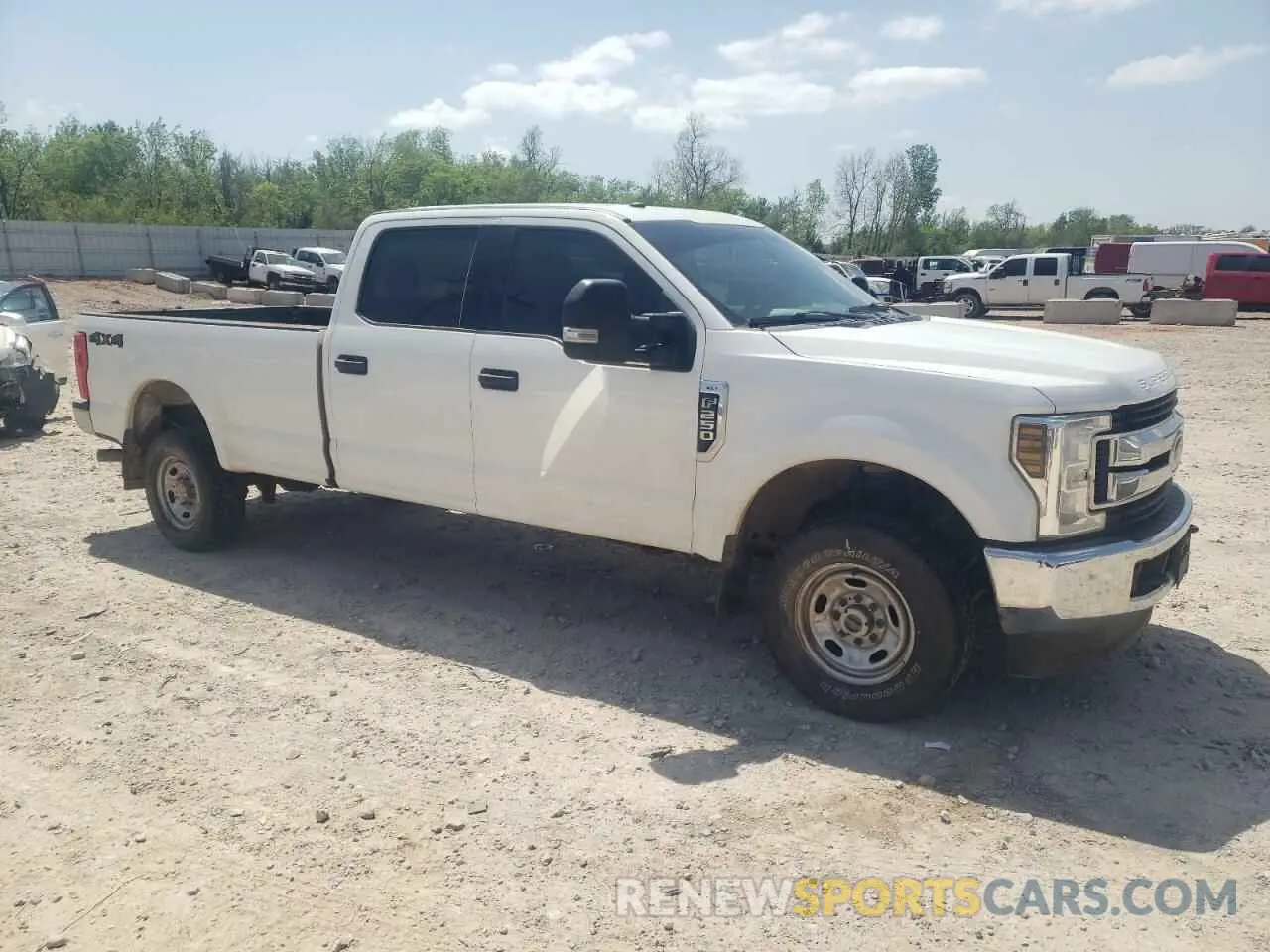 4 Photograph of a damaged car 1FT7W2B67KEC60900 FORD F250 2019