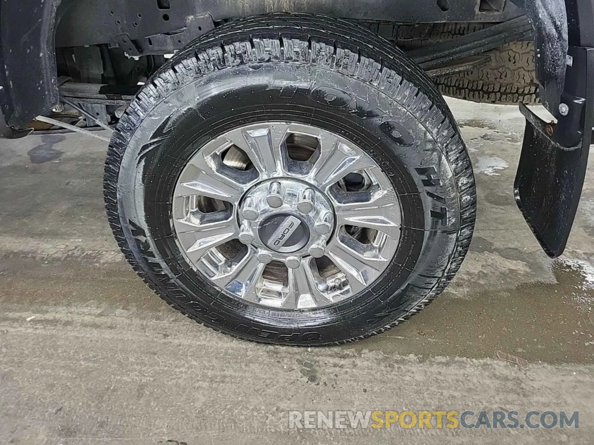 36 Photograph of a damaged car 1FT7W2B67KEE26641 FORD F250 2019