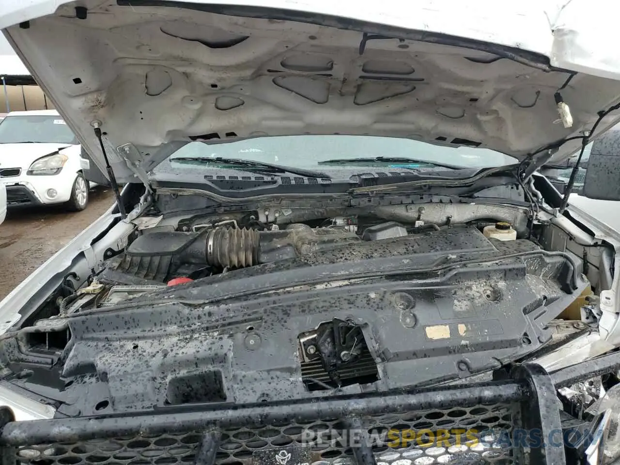 11 Photograph of a damaged car 1FT7W2B67KEE34738 FORD F250 2019