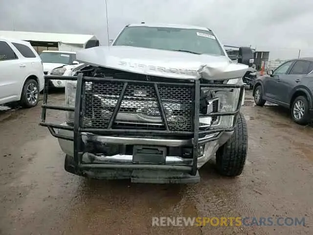 13 Photograph of a damaged car 1FT7W2B67KEE34738 FORD F250 2019