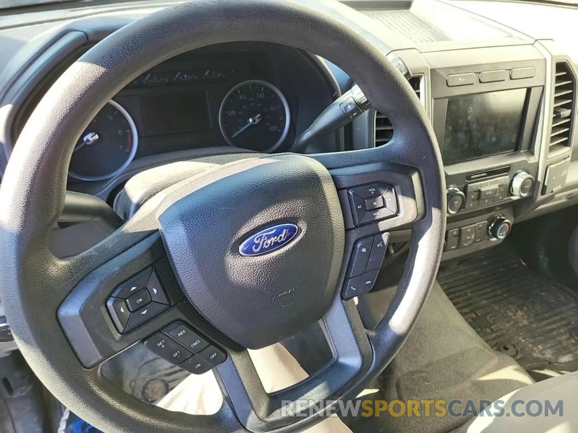 12 Photograph of a damaged car 1FT7W2B67KEF70531 FORD F250 2019
