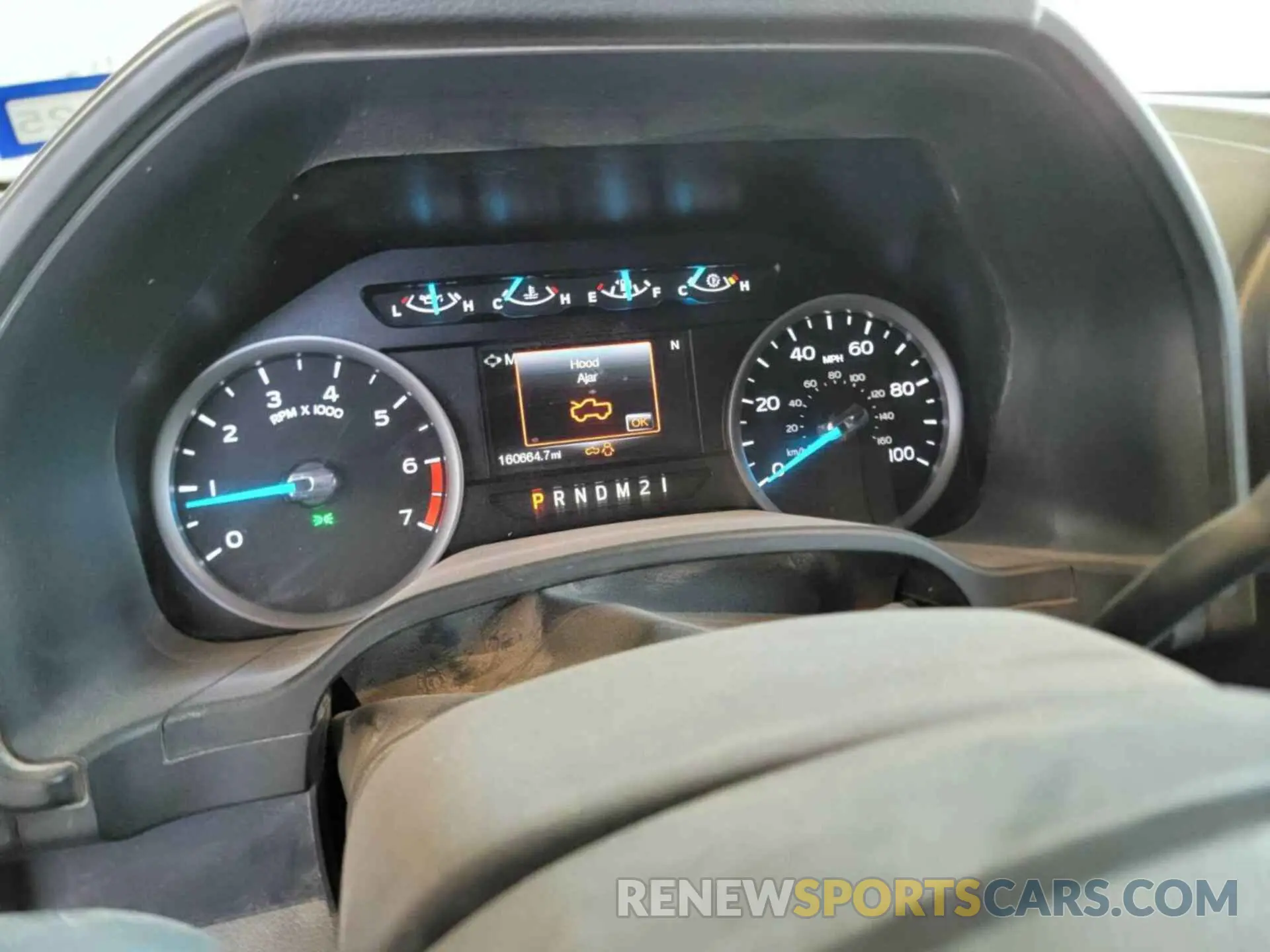 18 Photograph of a damaged car 1FT7W2B68KED64425 FORD F250 2019