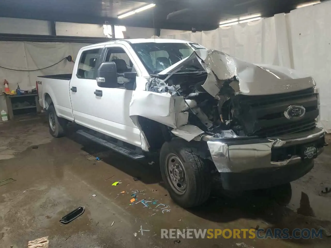 4 Photograph of a damaged car 1FT7W2B68KEF94997 FORD F250 2019