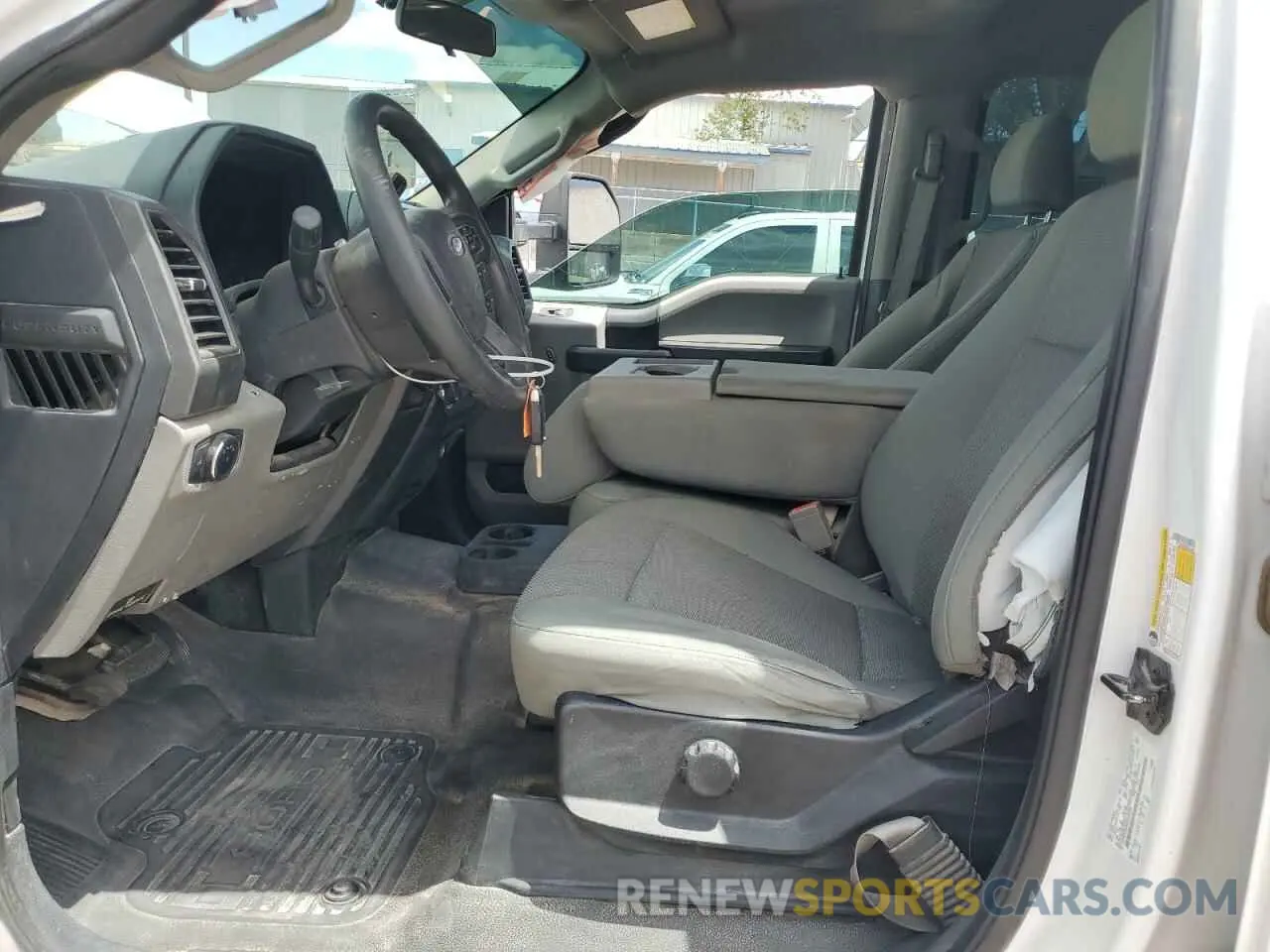 7 Photograph of a damaged car 1FT7W2B69KED65499 FORD F250 2019