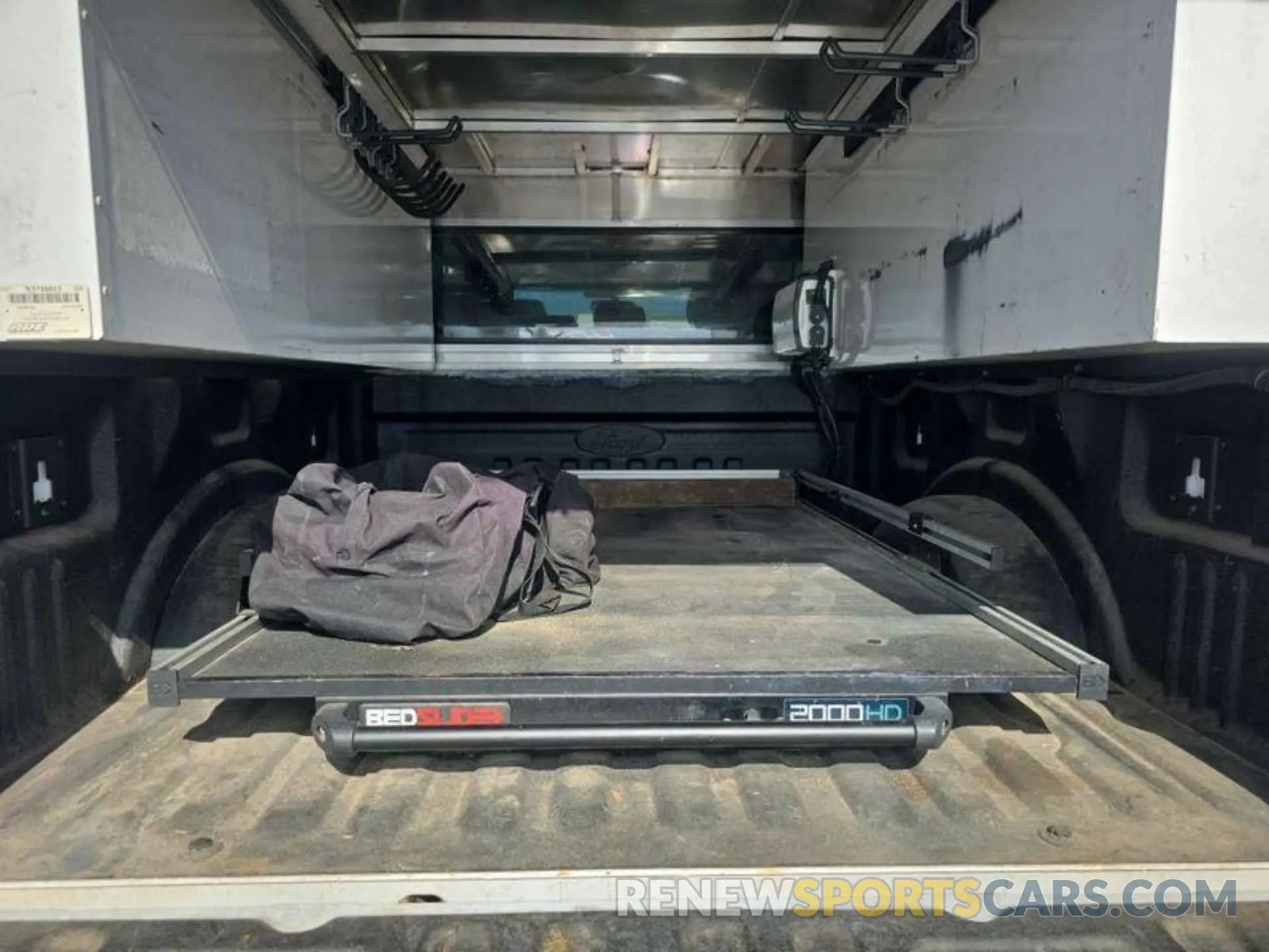 19 Photograph of a damaged car 1FT7W2B6XKEG11413 FORD F250 2019