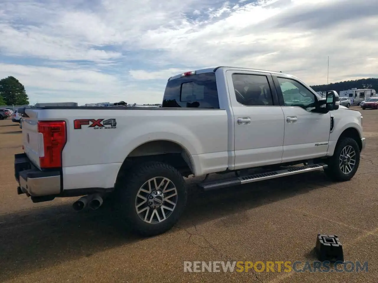 3 Photograph of a damaged car 1FT7W2BT0KEC54670 FORD F250 2019