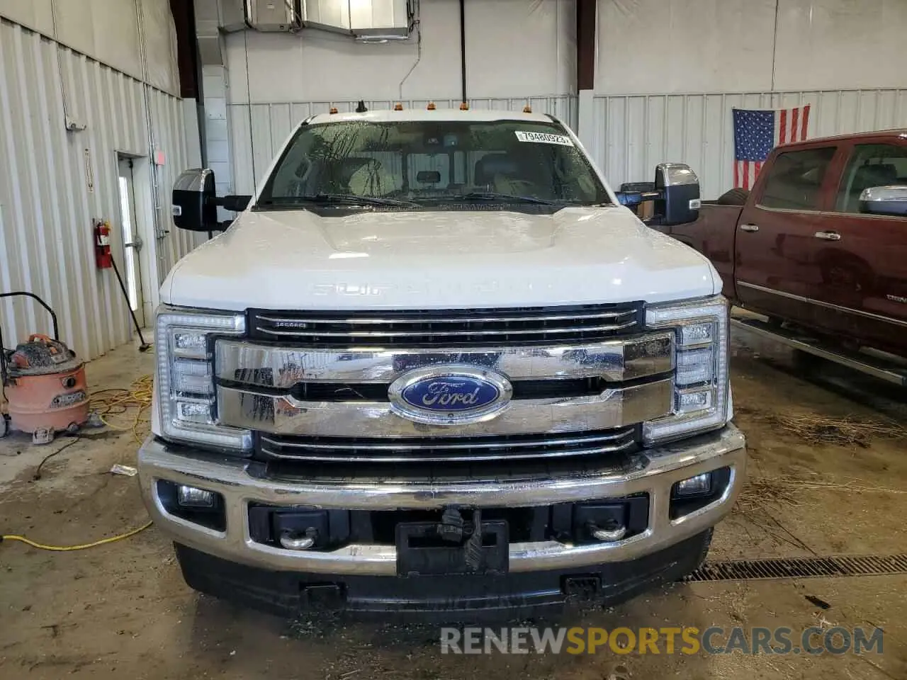 5 Photograph of a damaged car 1FT7W2BT0KEC54815 FORD F250 2019
