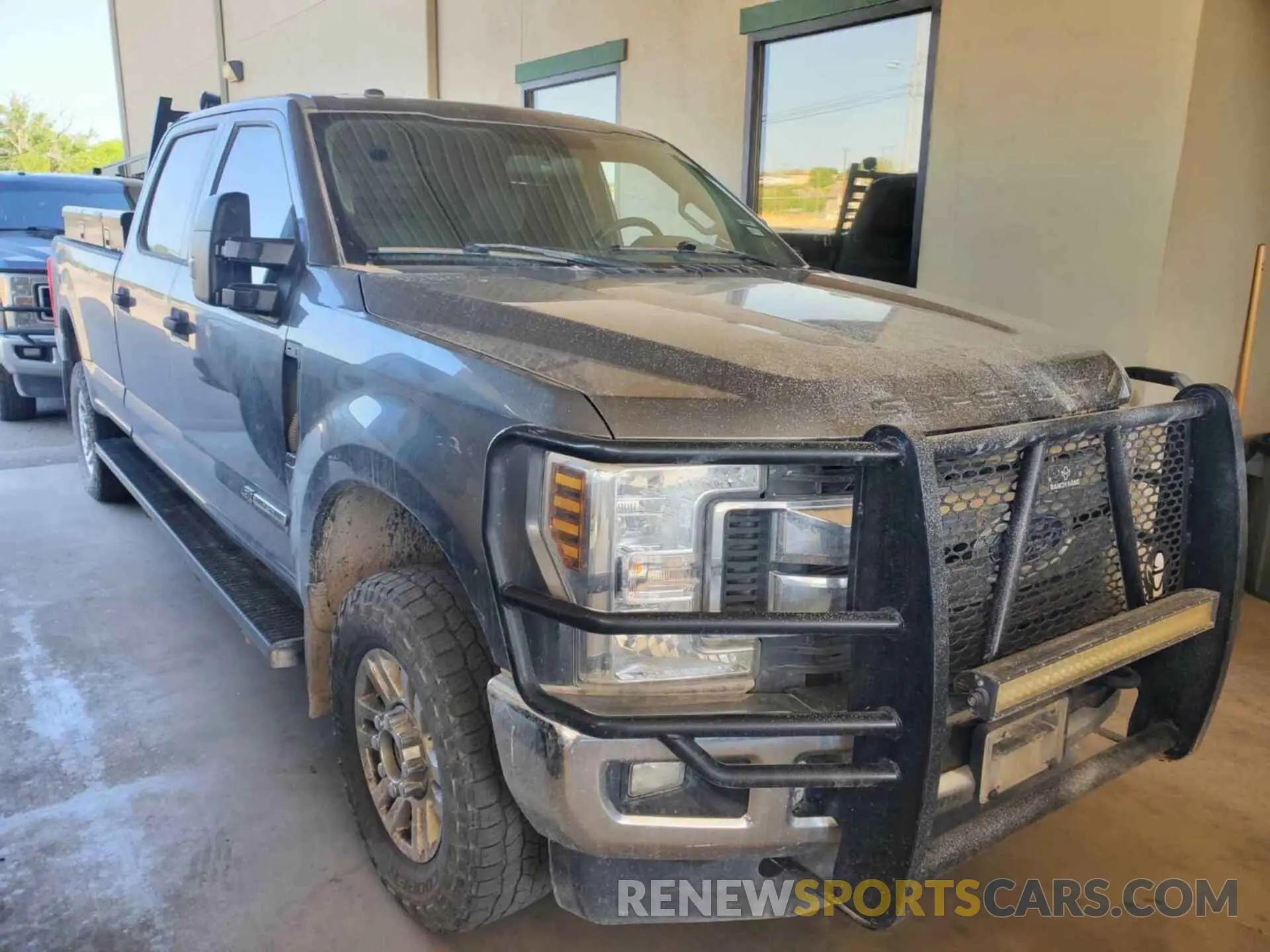 20 Photograph of a damaged car 1FT7W2BT0KEC61716 FORD F250 2019