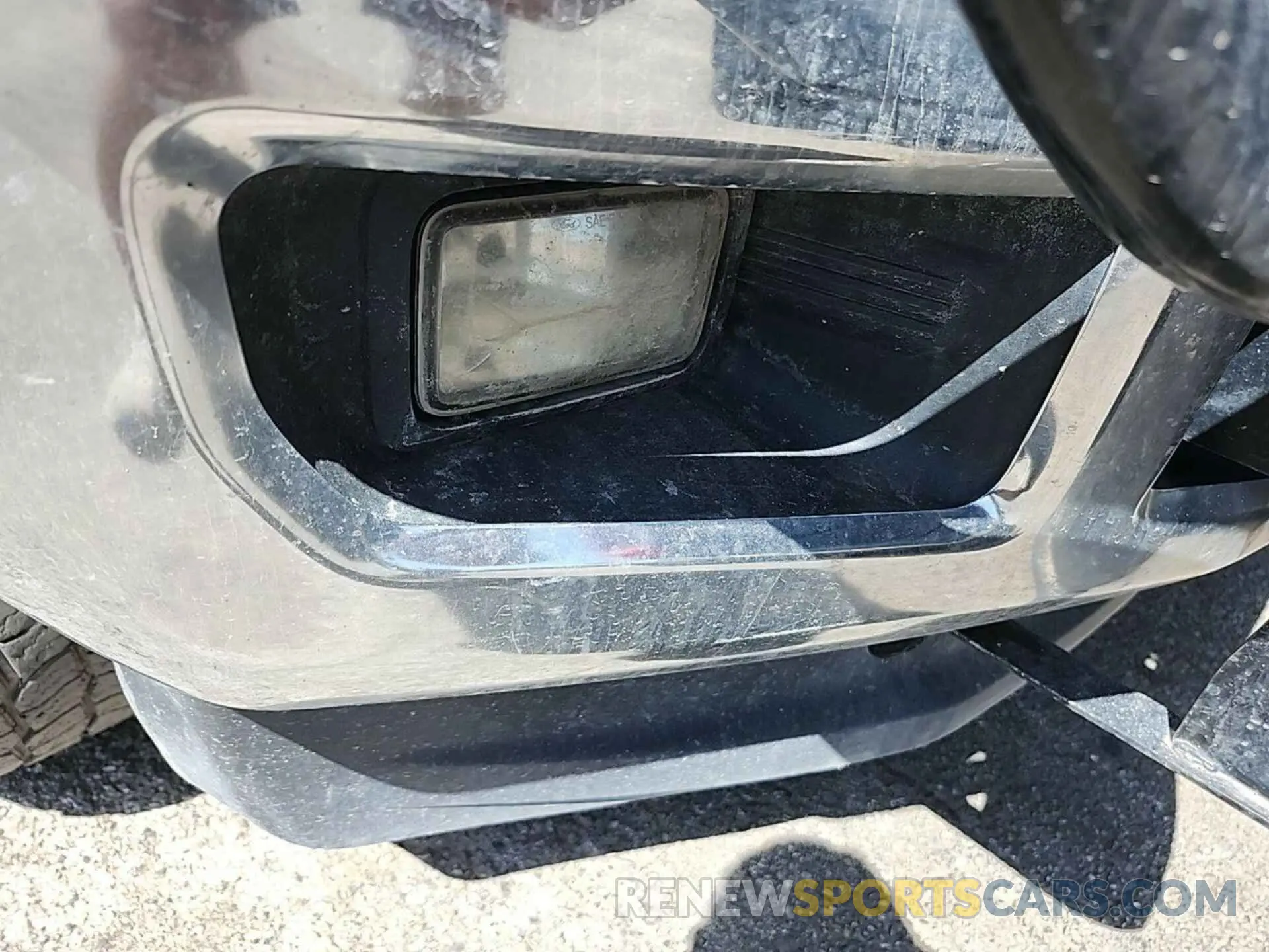 36 Photograph of a damaged car 1FT7W2BT0KEC61716 FORD F250 2019