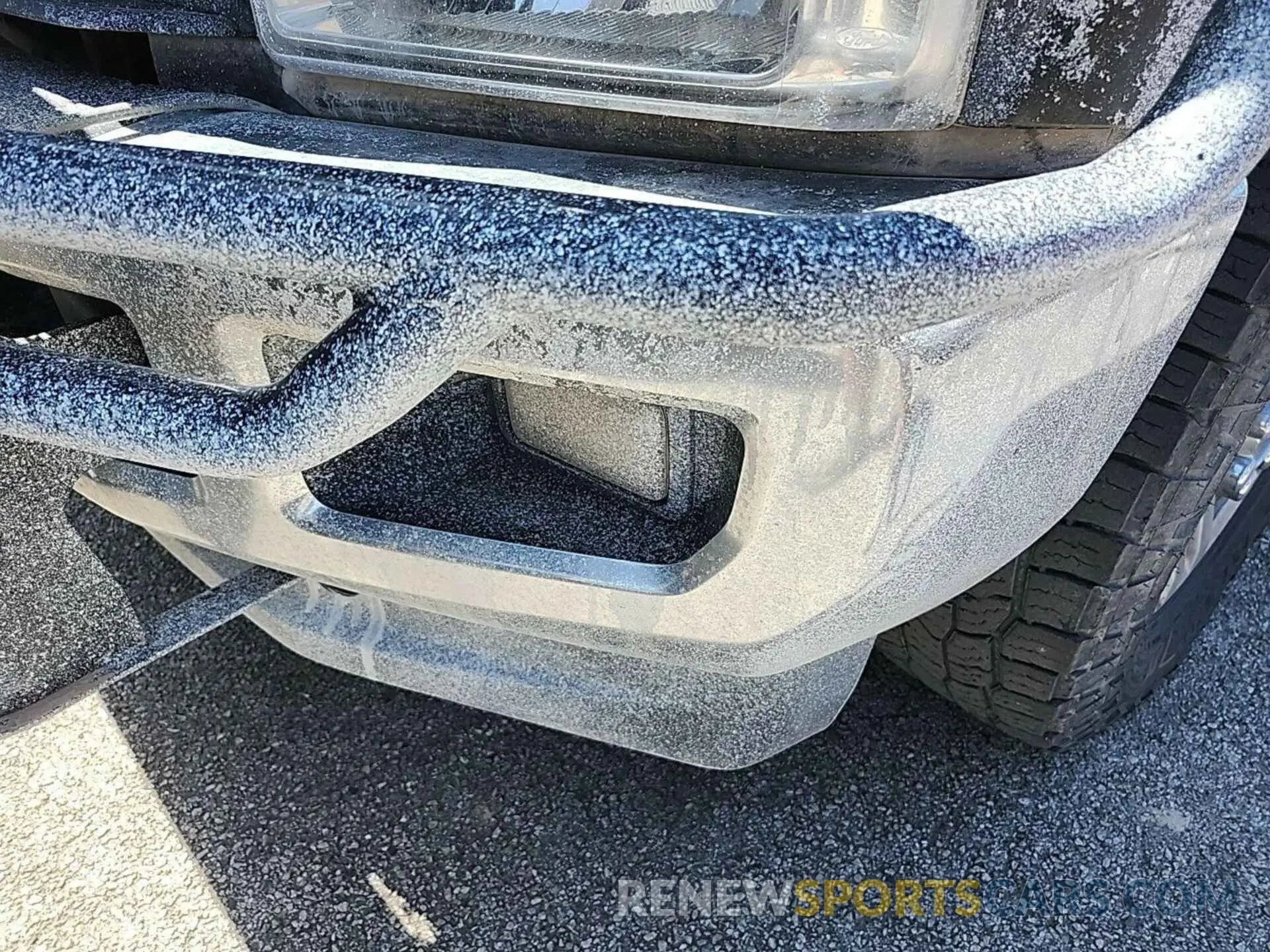 4 Photograph of a damaged car 1FT7W2BT0KEC61716 FORD F250 2019