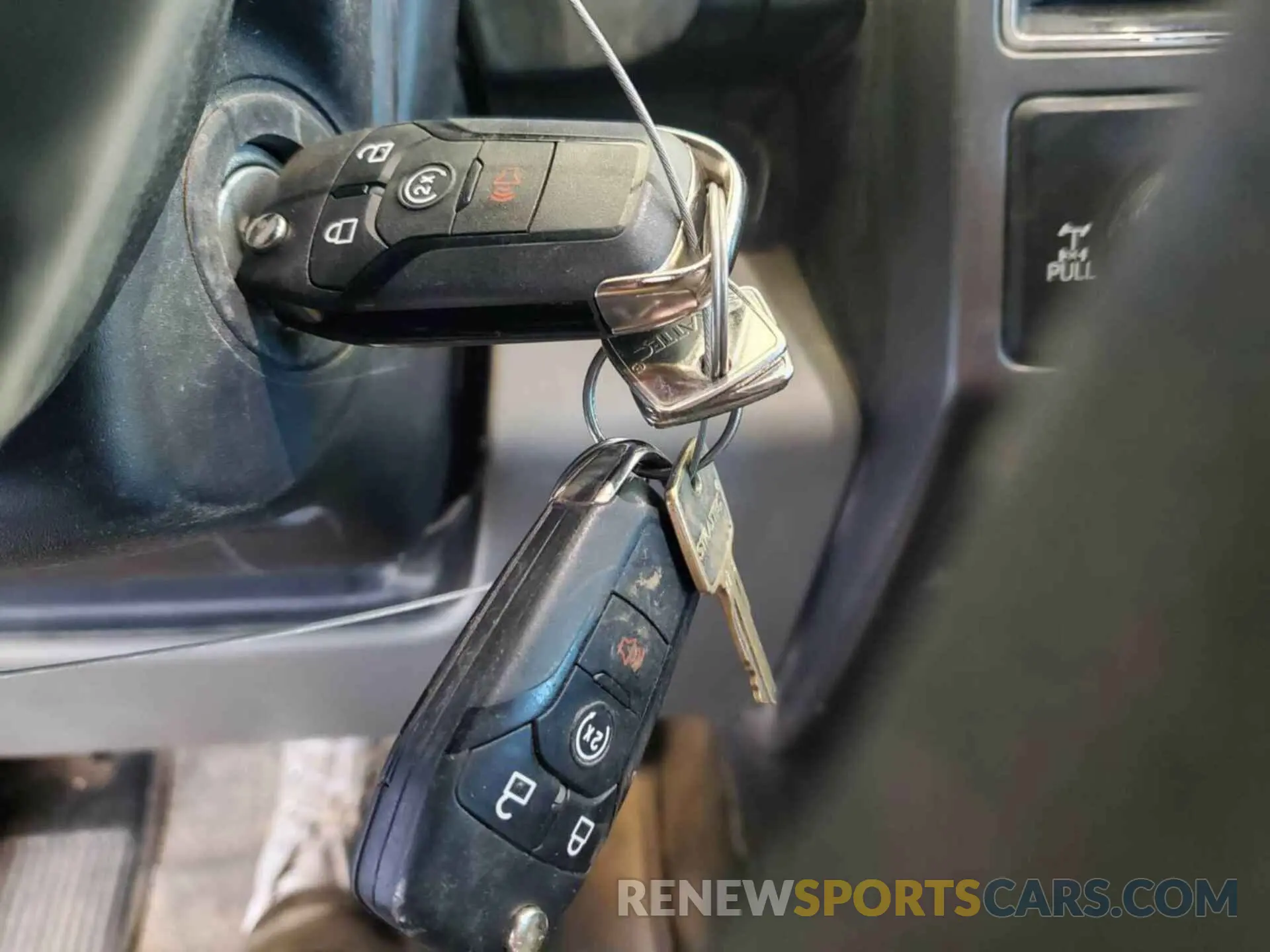 5 Photograph of a damaged car 1FT7W2BT0KEC61716 FORD F250 2019