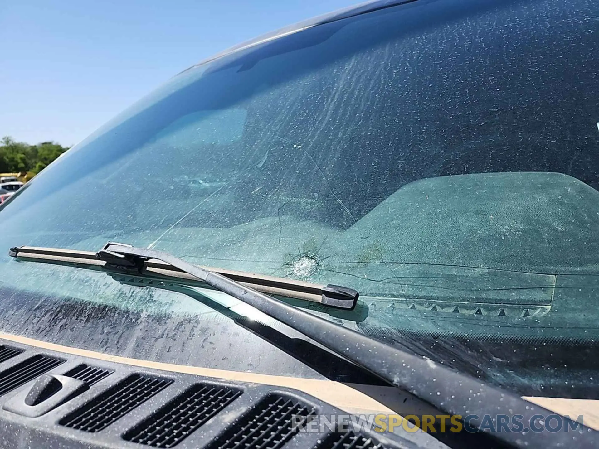 6 Photograph of a damaged car 1FT7W2BT0KEC61716 FORD F250 2019