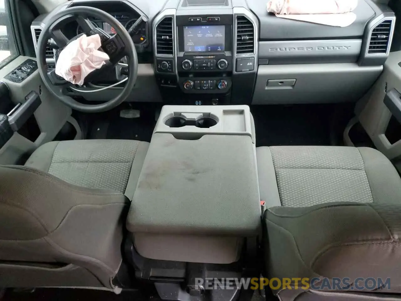 8 Photograph of a damaged car 1FT7W2BT0KEE45697 FORD F250 2019