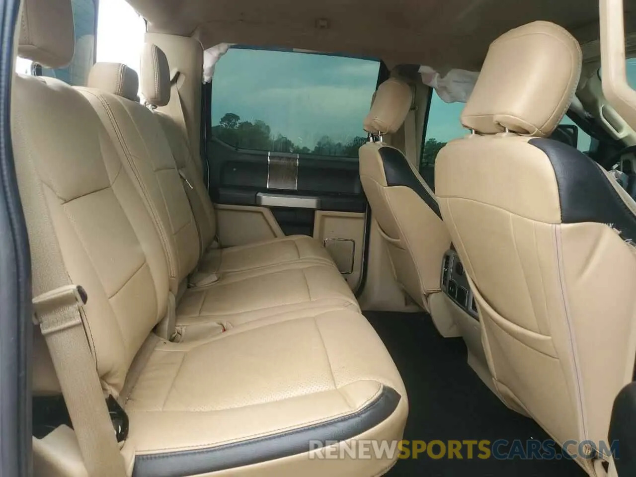 10 Photograph of a damaged car 1FT7W2BT0KEE80918 FORD F250 2019