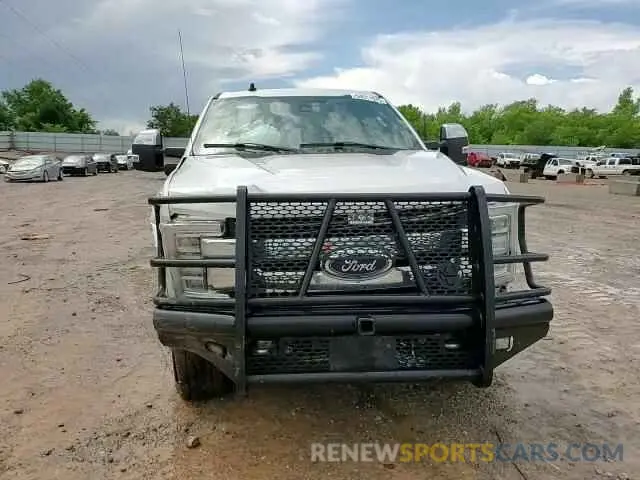 13 Photograph of a damaged car 1FT7W2BT1KEC07230 FORD F250 2019