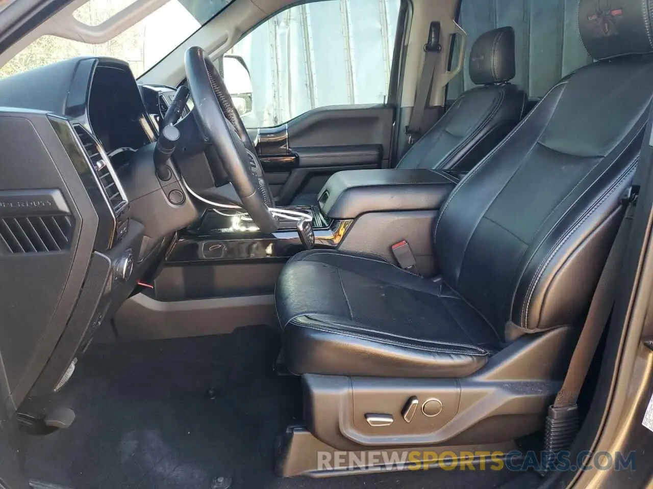 7 Photograph of a damaged car 1FT7W2BT1KEC16543 FORD F250 2019