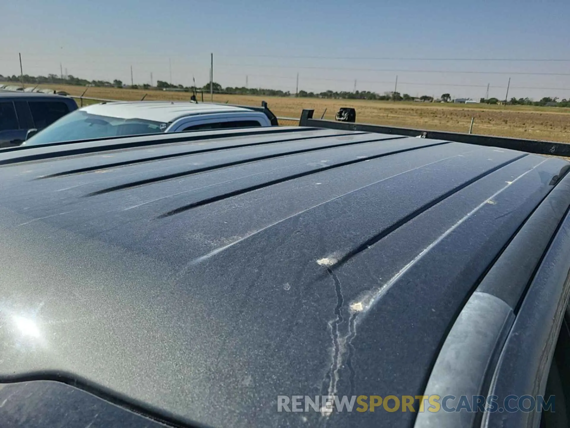 19 Photograph of a damaged car 1FT7W2BT1KEC50451 FORD F250 2019