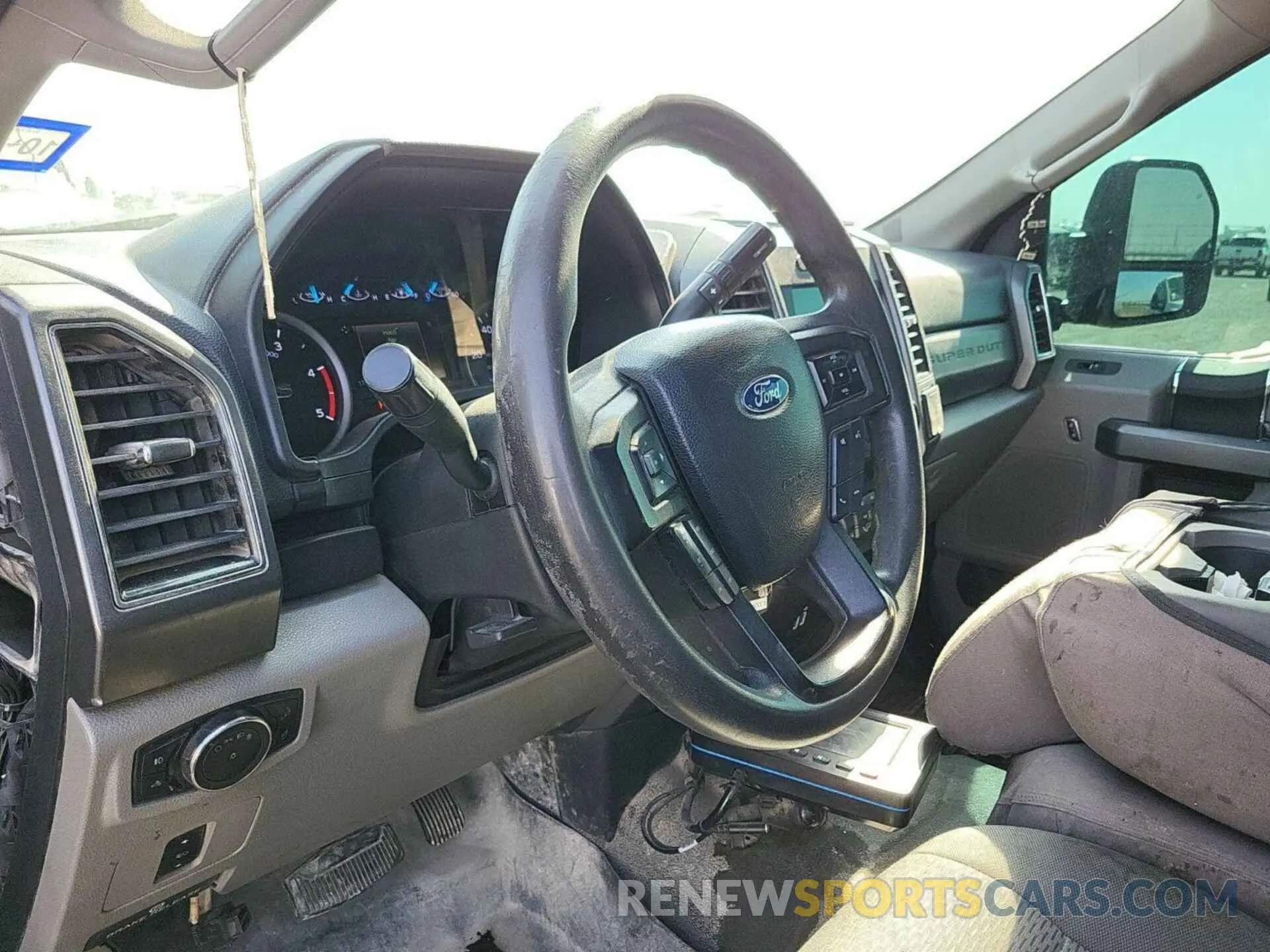 5 Photograph of a damaged car 1FT7W2BT1KEC50451 FORD F250 2019