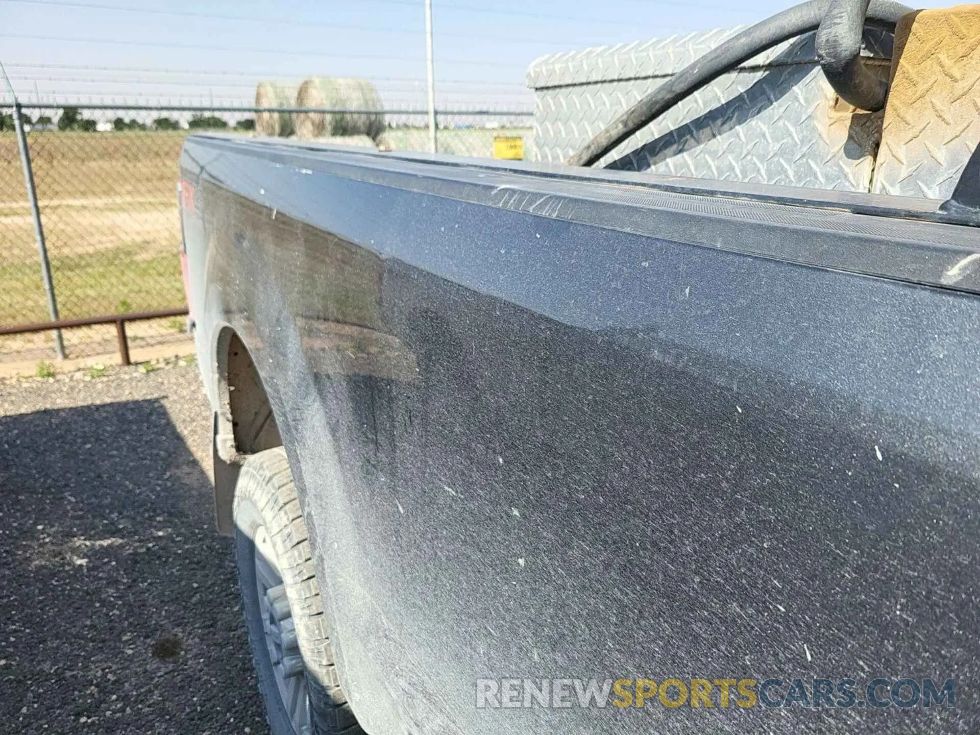 9 Photograph of a damaged car 1FT7W2BT1KEC50451 FORD F250 2019