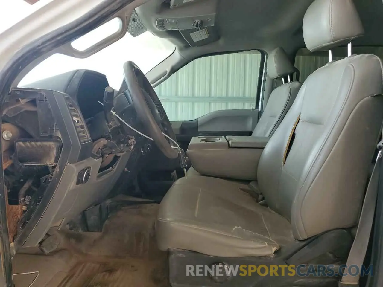 7 Photograph of a damaged car 1FT7W2BT1KEG06686 FORD F250 2019