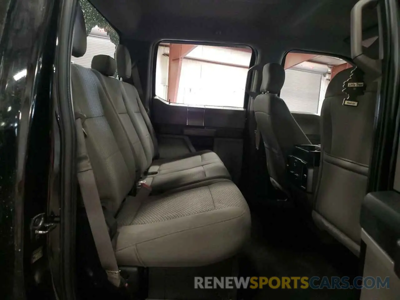 10 Photograph of a damaged car 1FT7W2BT2KEE69533 FORD F250 2019