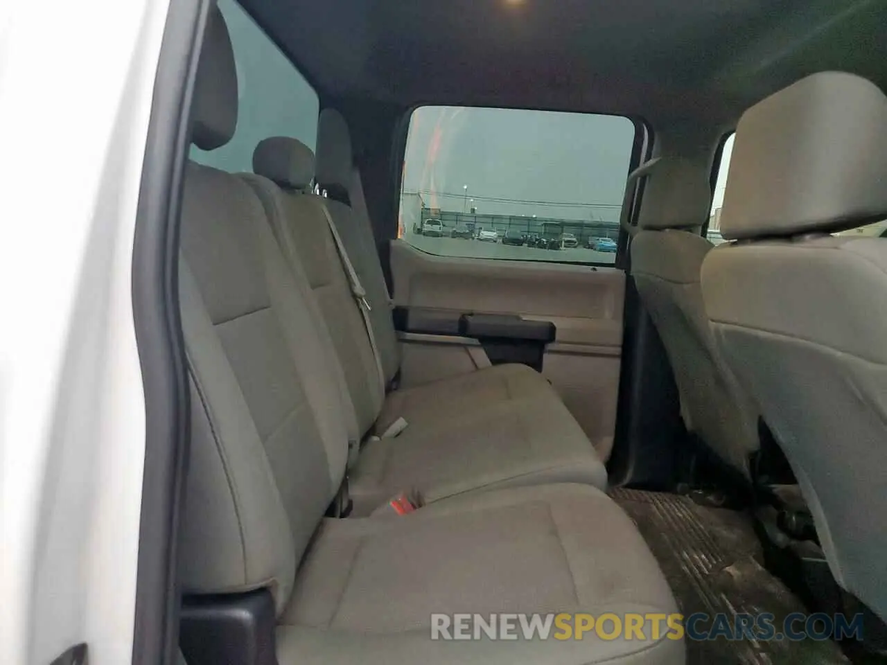 10 Photograph of a damaged car 1FT7W2BT3KED53855 FORD F250 2019