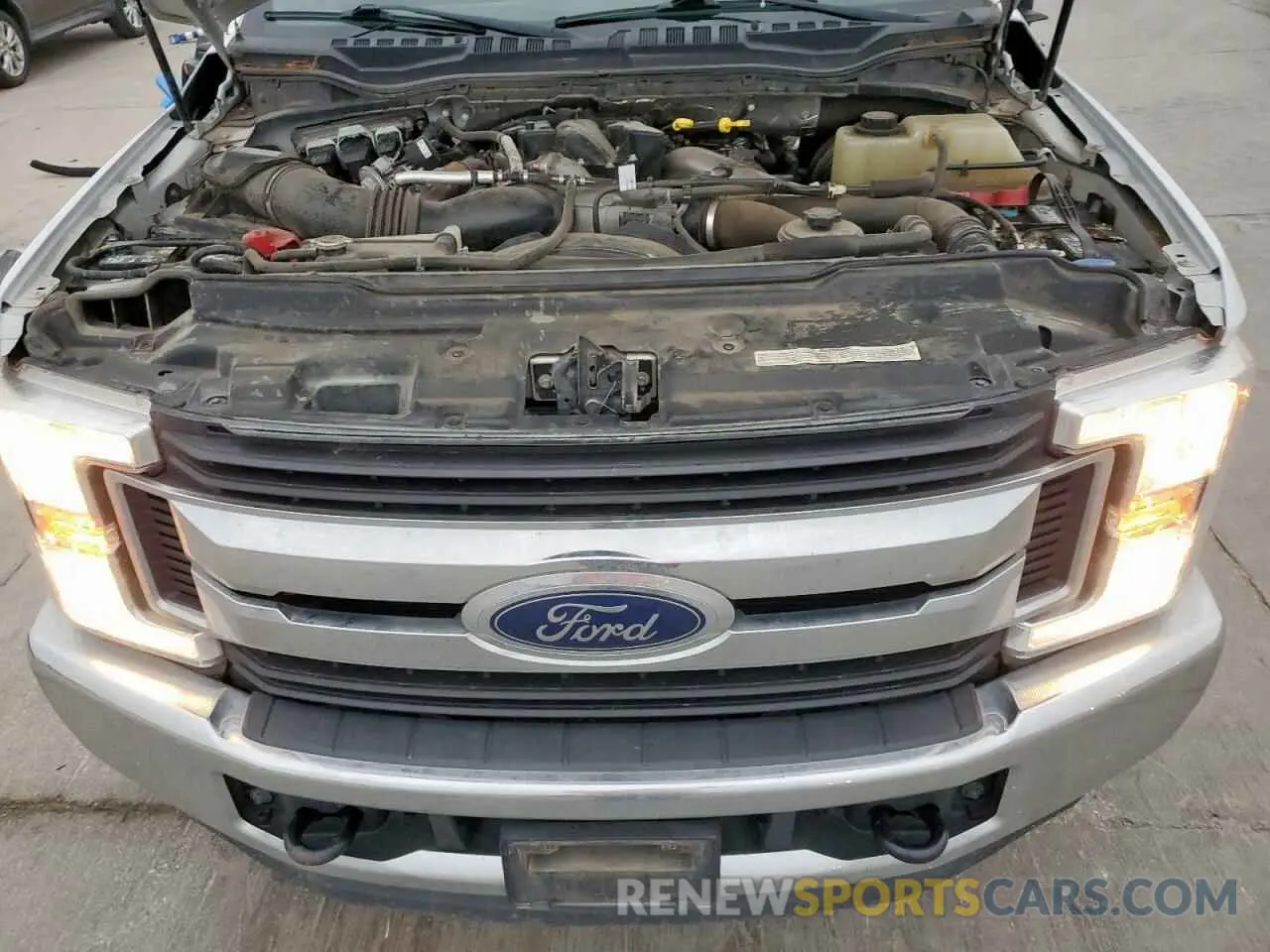 11 Photograph of a damaged car 1FT7W2BT3KED53855 FORD F250 2019