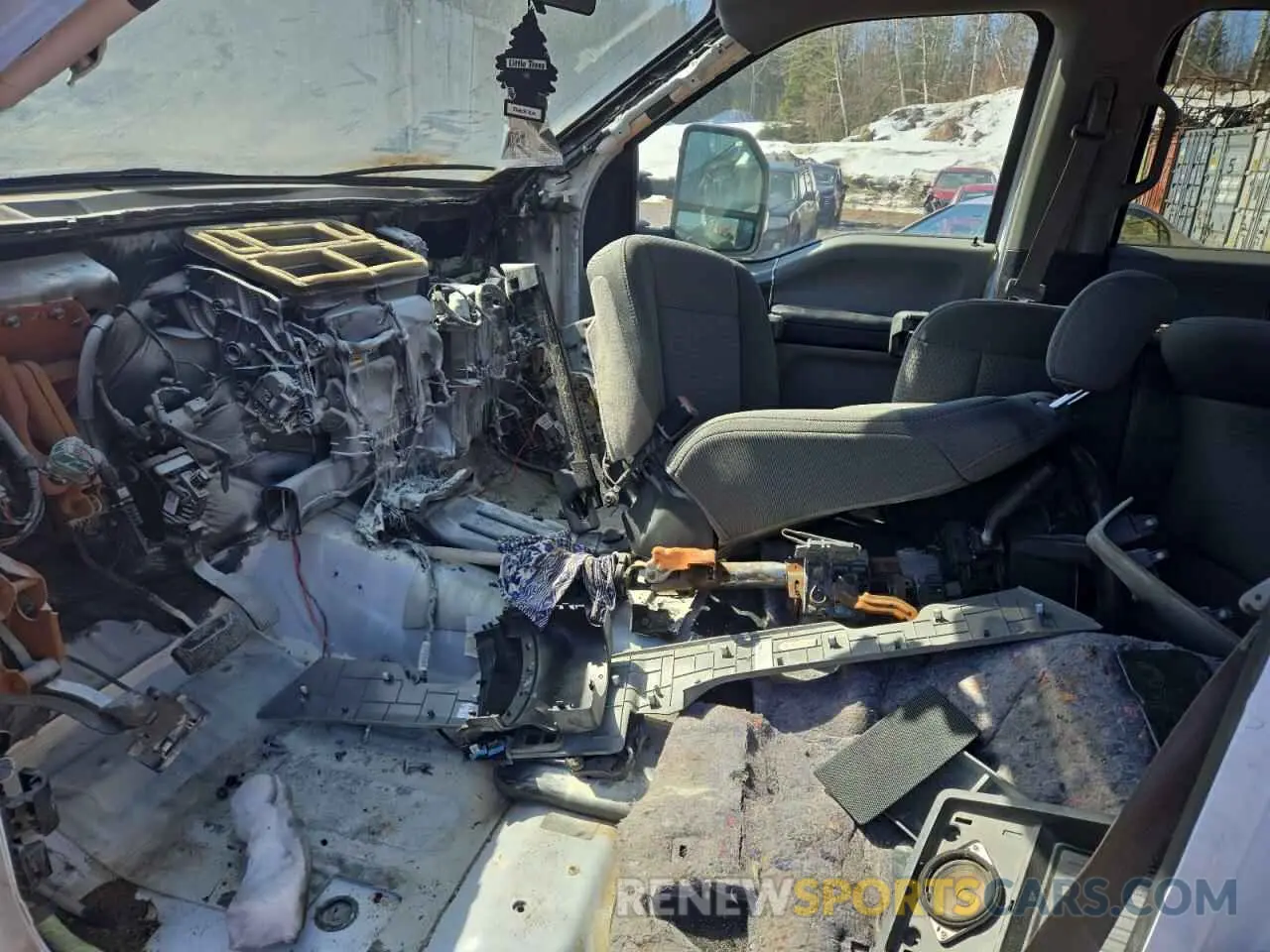 7 Photograph of a damaged car 1FT7W2BT3KEE61537 FORD F250 2019