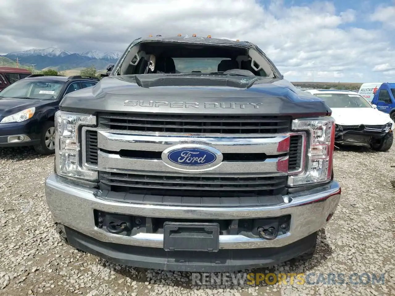 5 Photograph of a damaged car 1FT7W2BT3KEF12745 FORD F250 2019