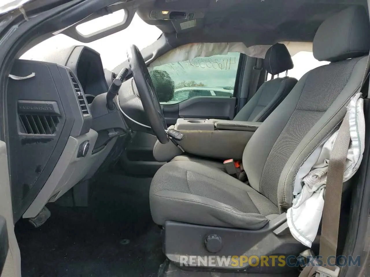 7 Photograph of a damaged car 1FT7W2BT3KEF12745 FORD F250 2019