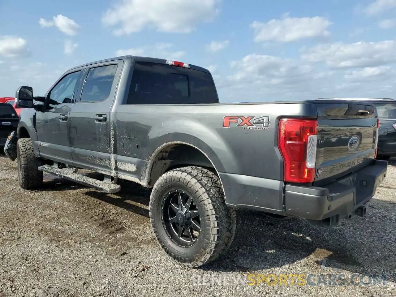 2 Photograph of a damaged car 1FT7W2BT3KEG39561 FORD F250 2019