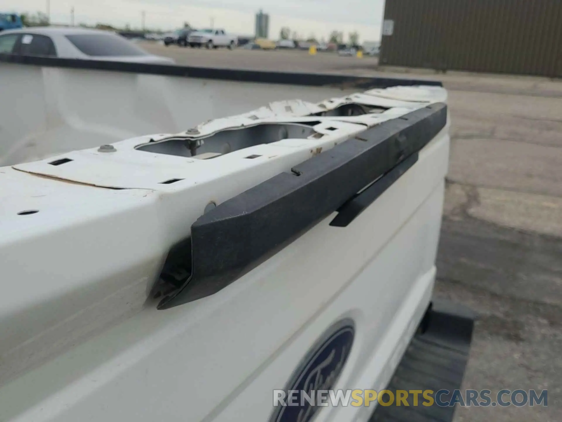10 Photograph of a damaged car 1FT7W2BT4KEC45387 FORD F250 2019