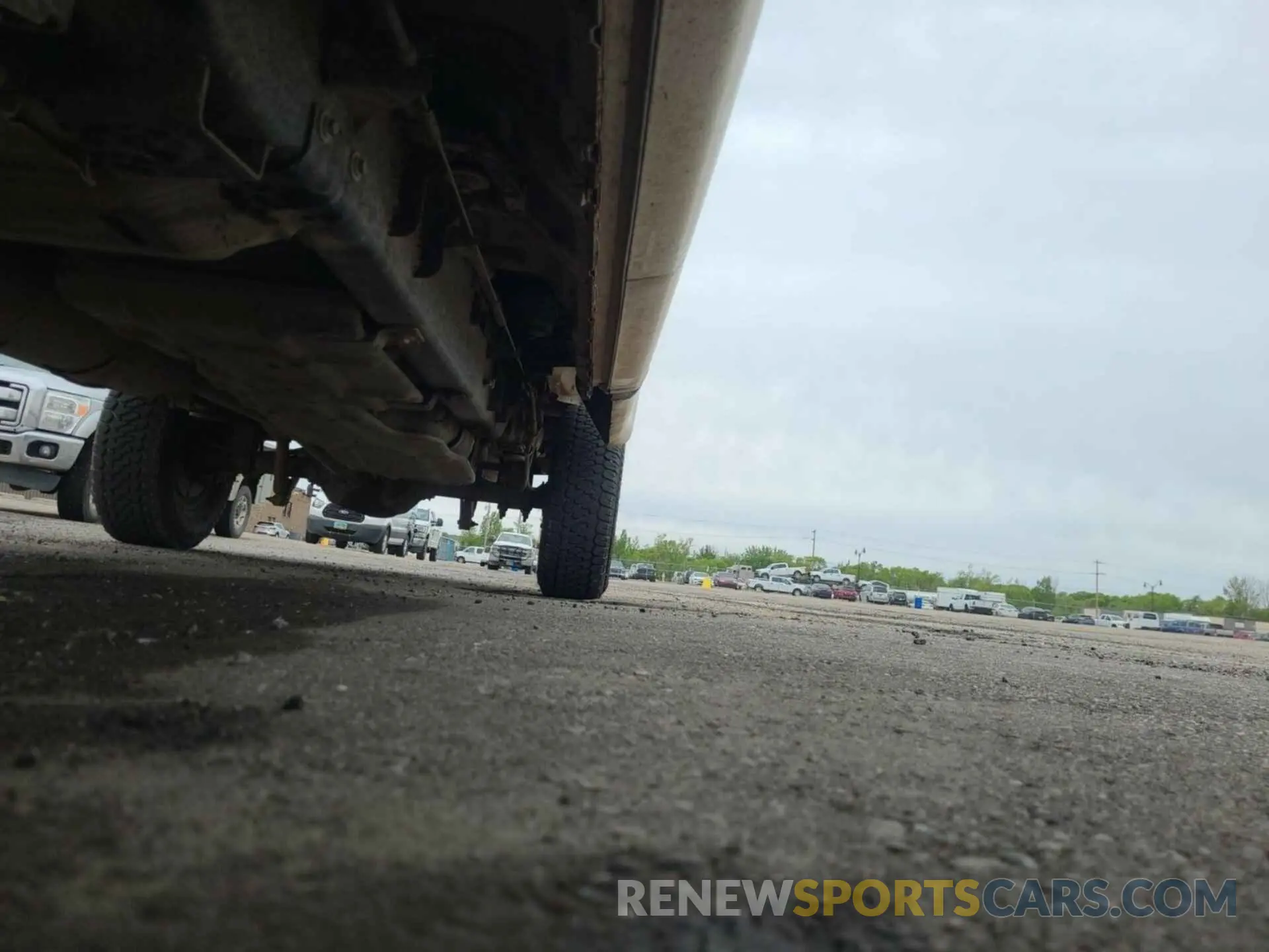 28 Photograph of a damaged car 1FT7W2BT4KEC45387 FORD F250 2019
