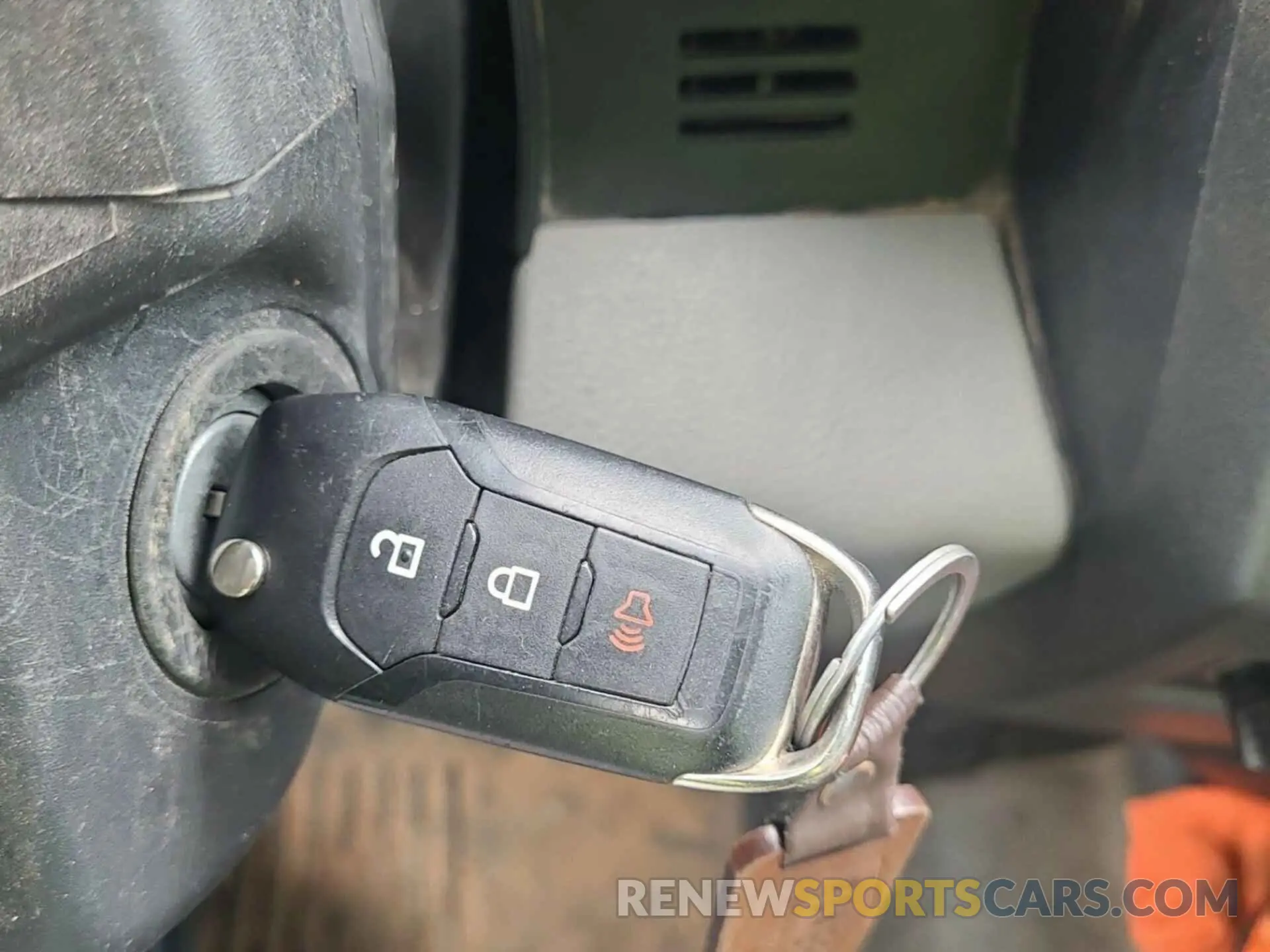 41 Photograph of a damaged car 1FT7W2BT4KEC45387 FORD F250 2019