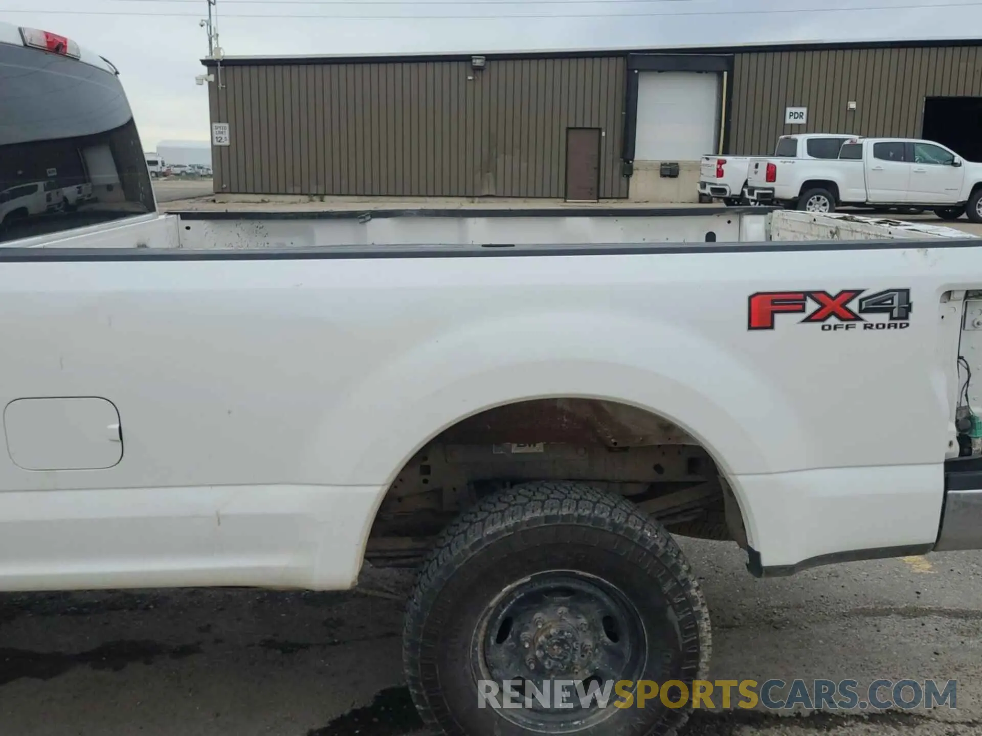7 Photograph of a damaged car 1FT7W2BT4KEC45387 FORD F250 2019