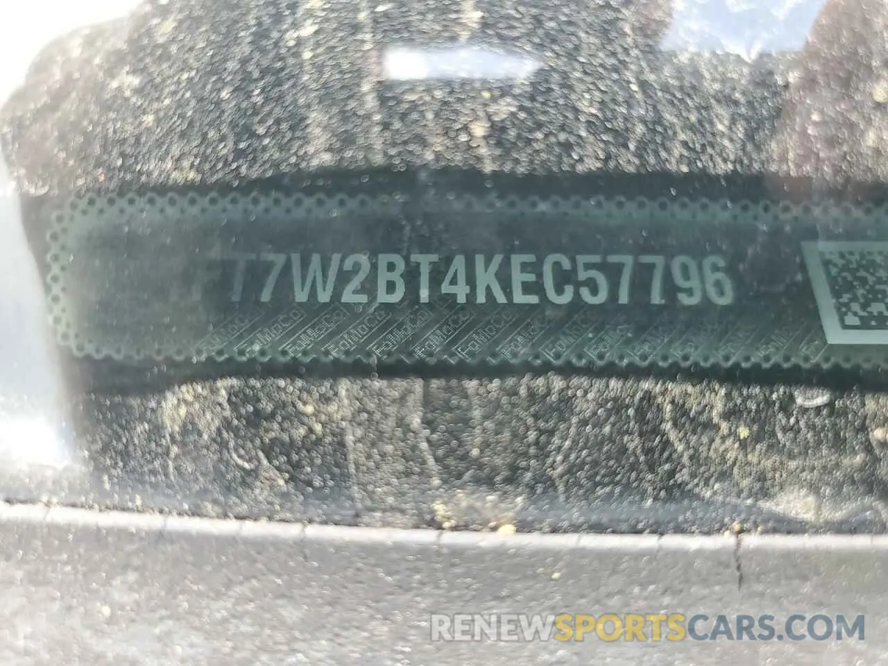 12 Photograph of a damaged car 1FT7W2BT4KEC57796 FORD F250 2019