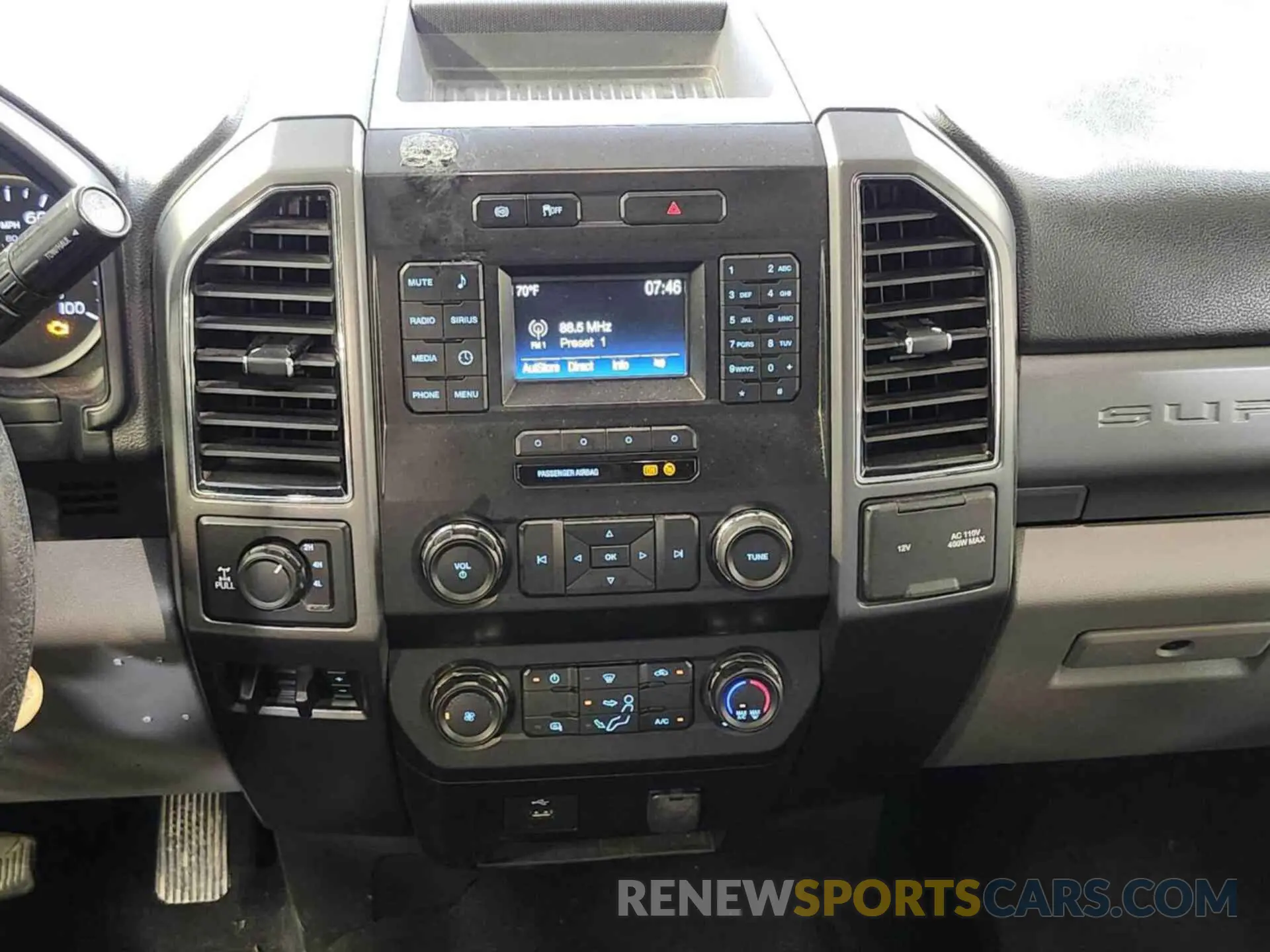 11 Photograph of a damaged car 1FT7W2BT4KEF59539 FORD F250 2019