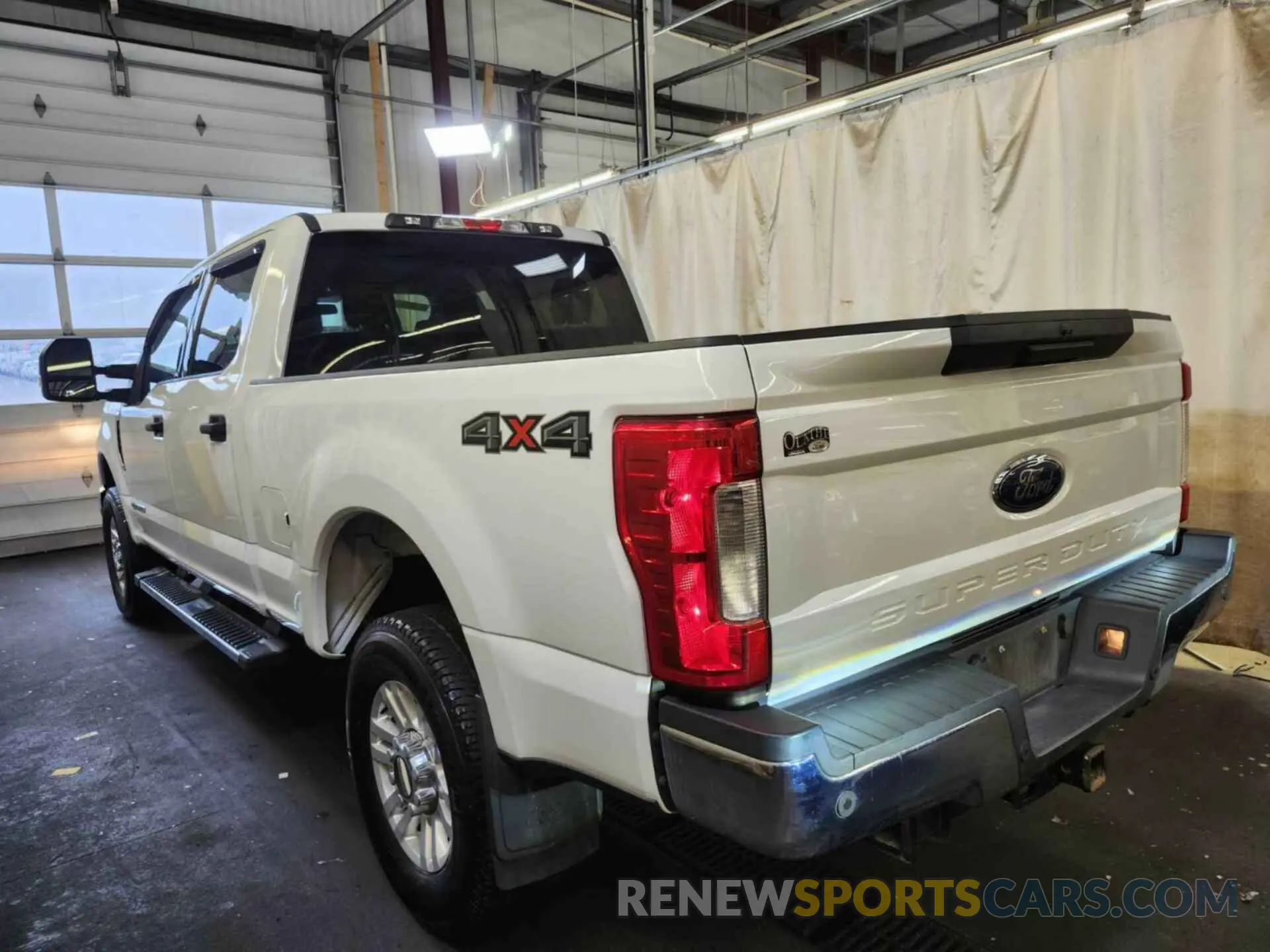 12 Photograph of a damaged car 1FT7W2BT4KEF59539 FORD F250 2019