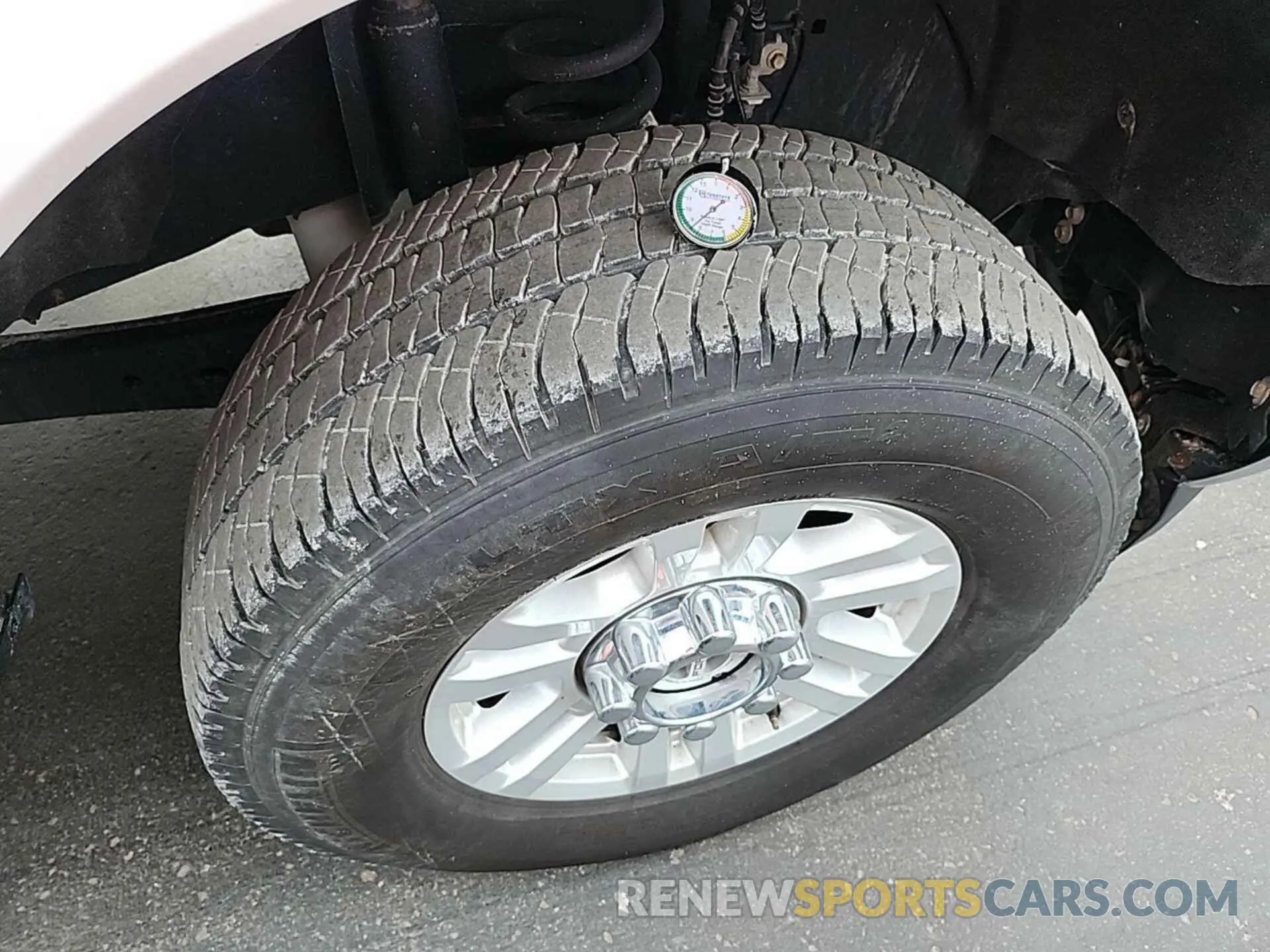 24 Photograph of a damaged car 1FT7W2BT4KEF59539 FORD F250 2019