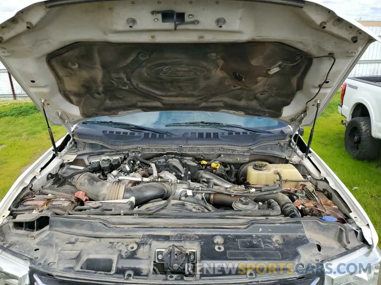 11 Photograph of a damaged car 1FT7W2BT4KEF89463 FORD F250 2019